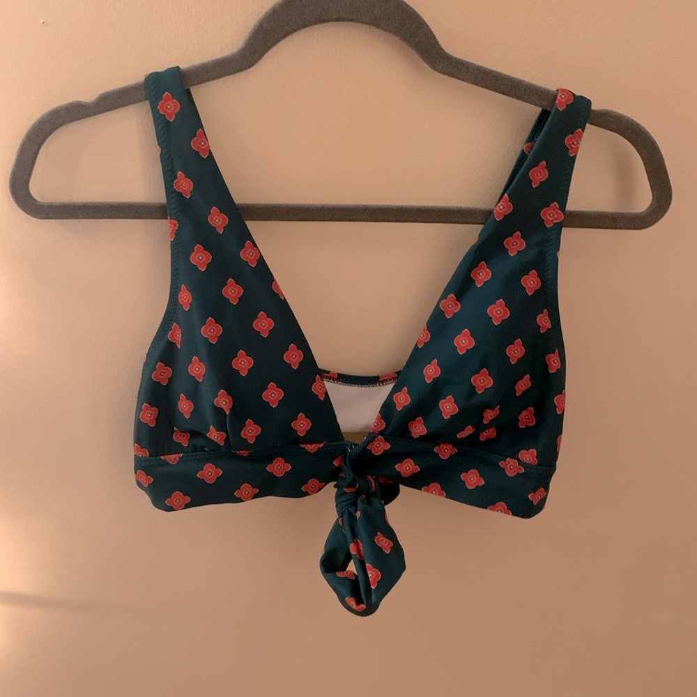 Two piece bikini set